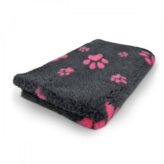 Vetbed met anti slip - pootjes - diverse maten